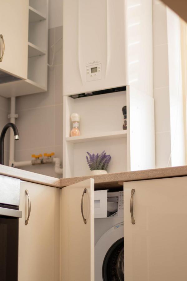 Yzza Apartament Năvodari Εξωτερικό φωτογραφία