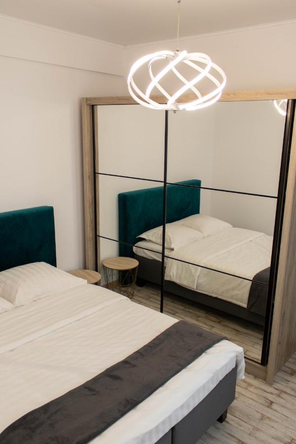 Yzza Apartament Năvodari Εξωτερικό φωτογραφία