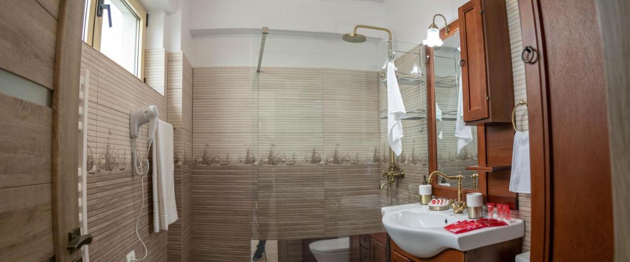 Yzza Apartament Năvodari Εξωτερικό φωτογραφία