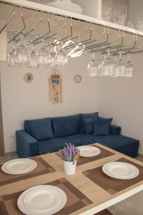 Yzza Apartament Năvodari Εξωτερικό φωτογραφία
