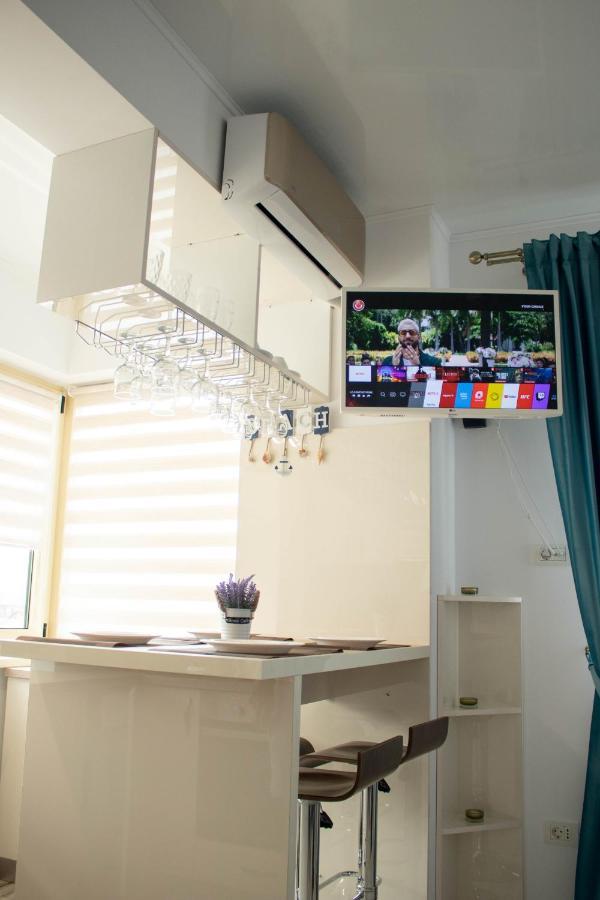 Yzza Apartament Năvodari Εξωτερικό φωτογραφία